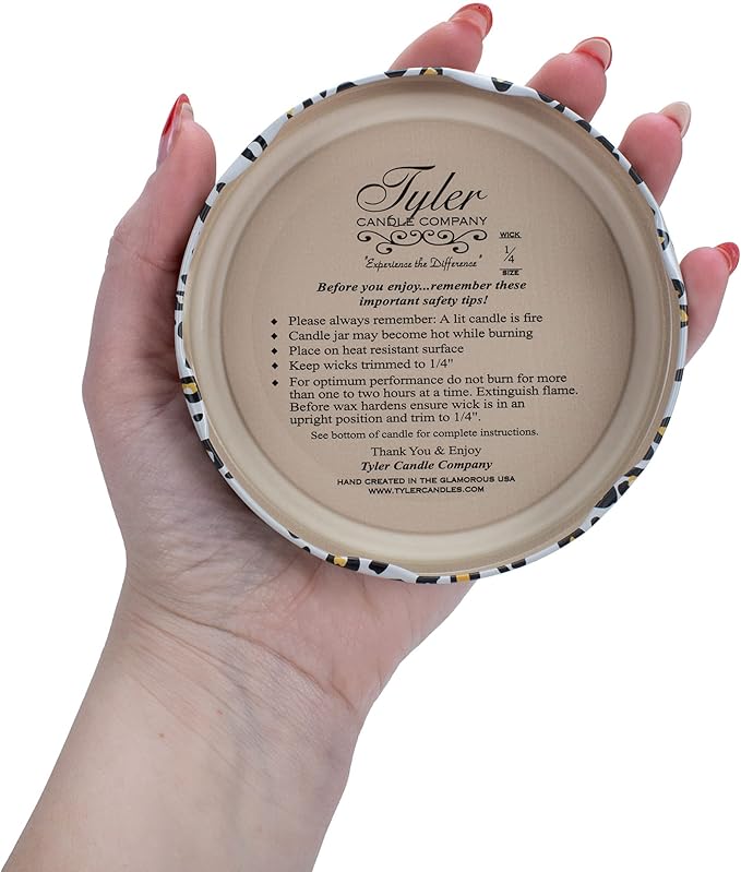 Family Tradition 22 oz  2-Wick  Tyler Candle