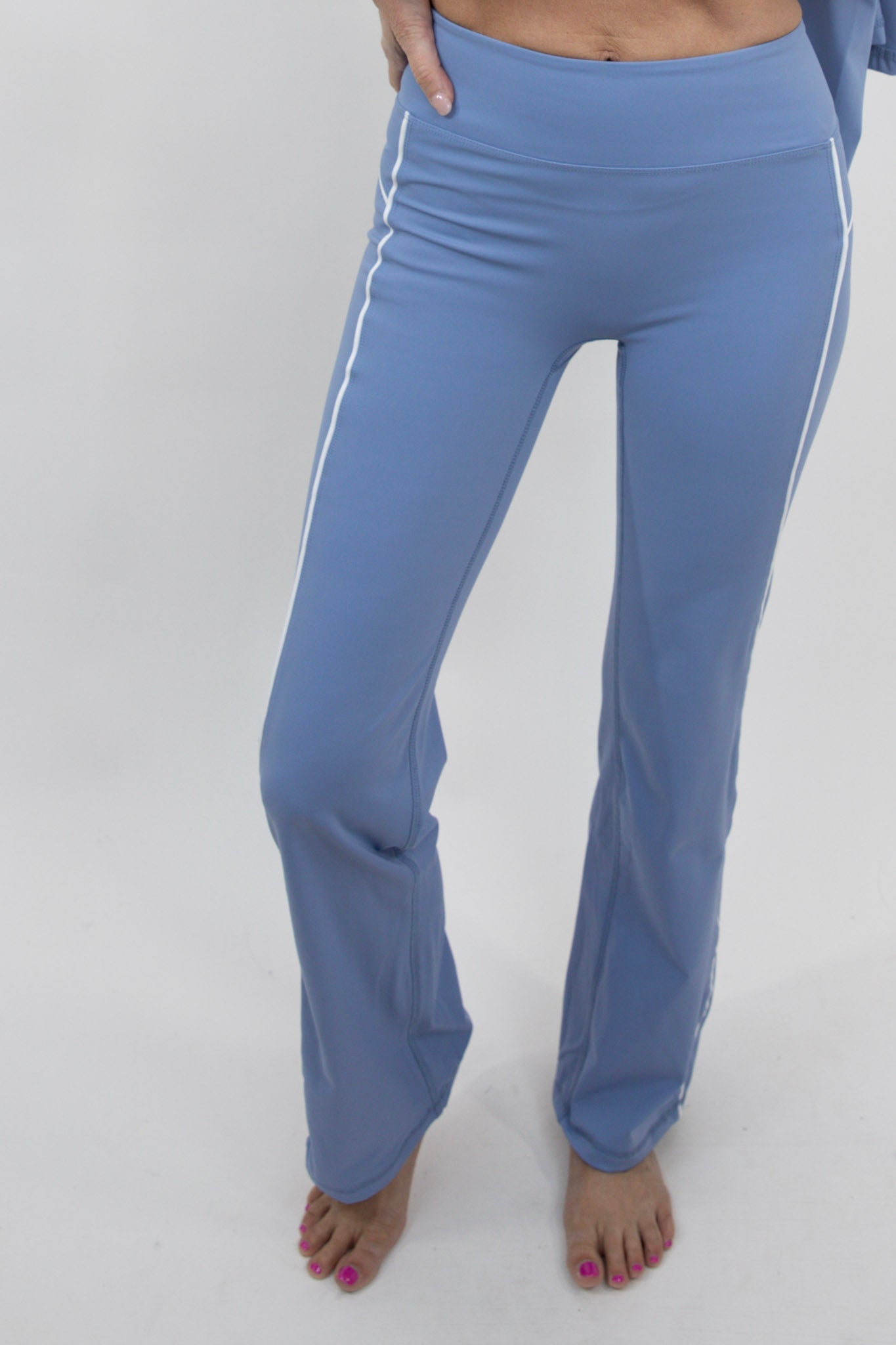 Contour Line Active Pants