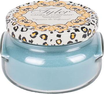 Resort 22 oz 2 Wick Tyler Candle