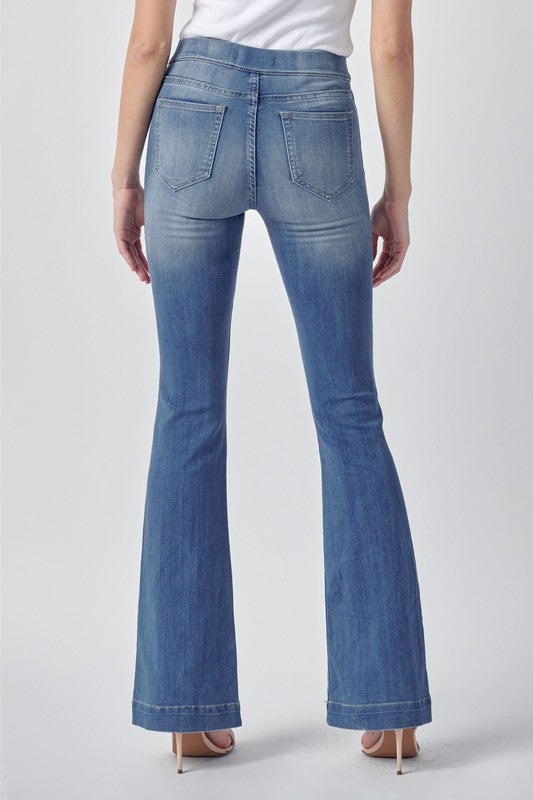 Cello Mid Rise Flare Jegging (33 Inseam)
