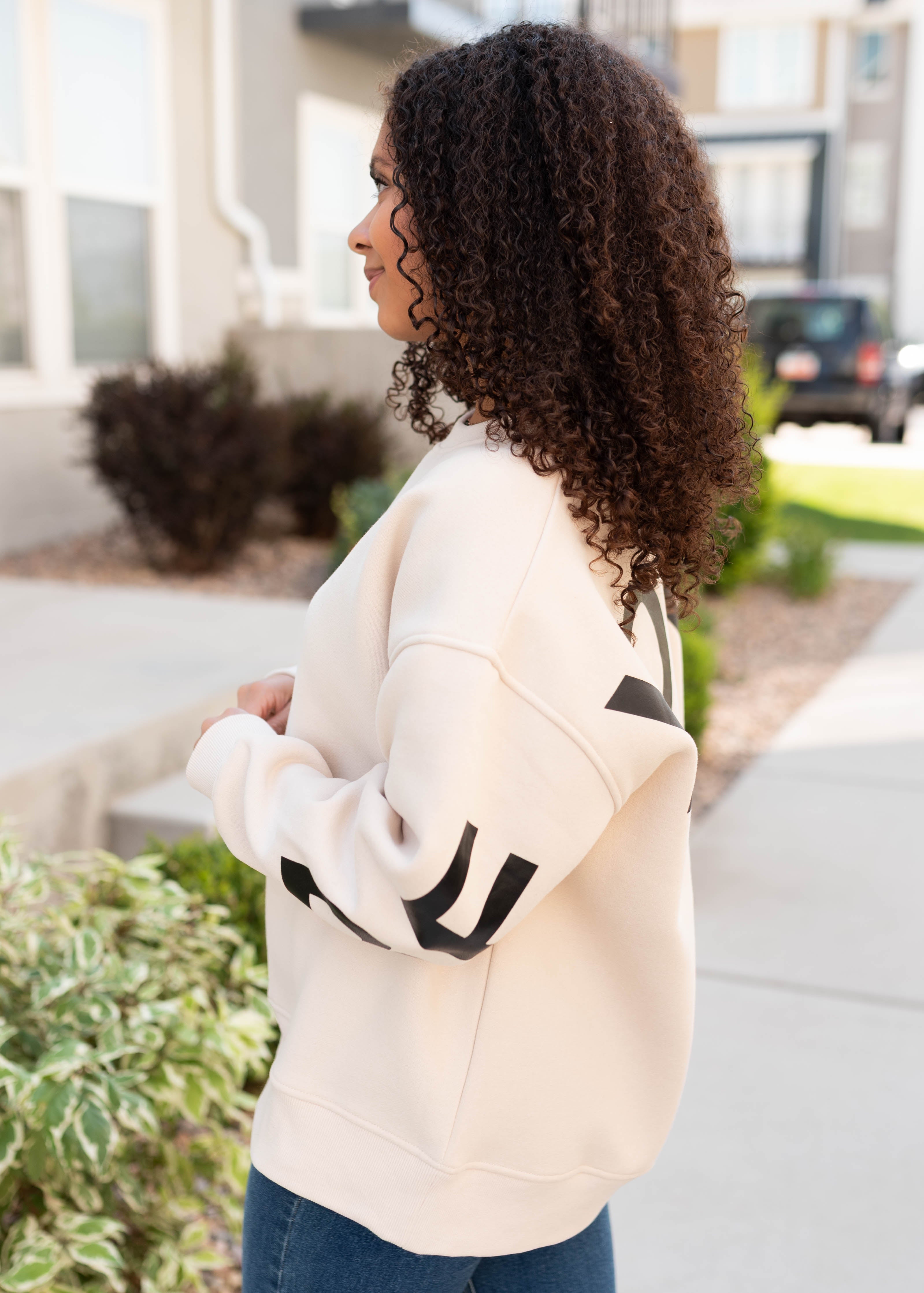 Be Yourself Cream Pullover