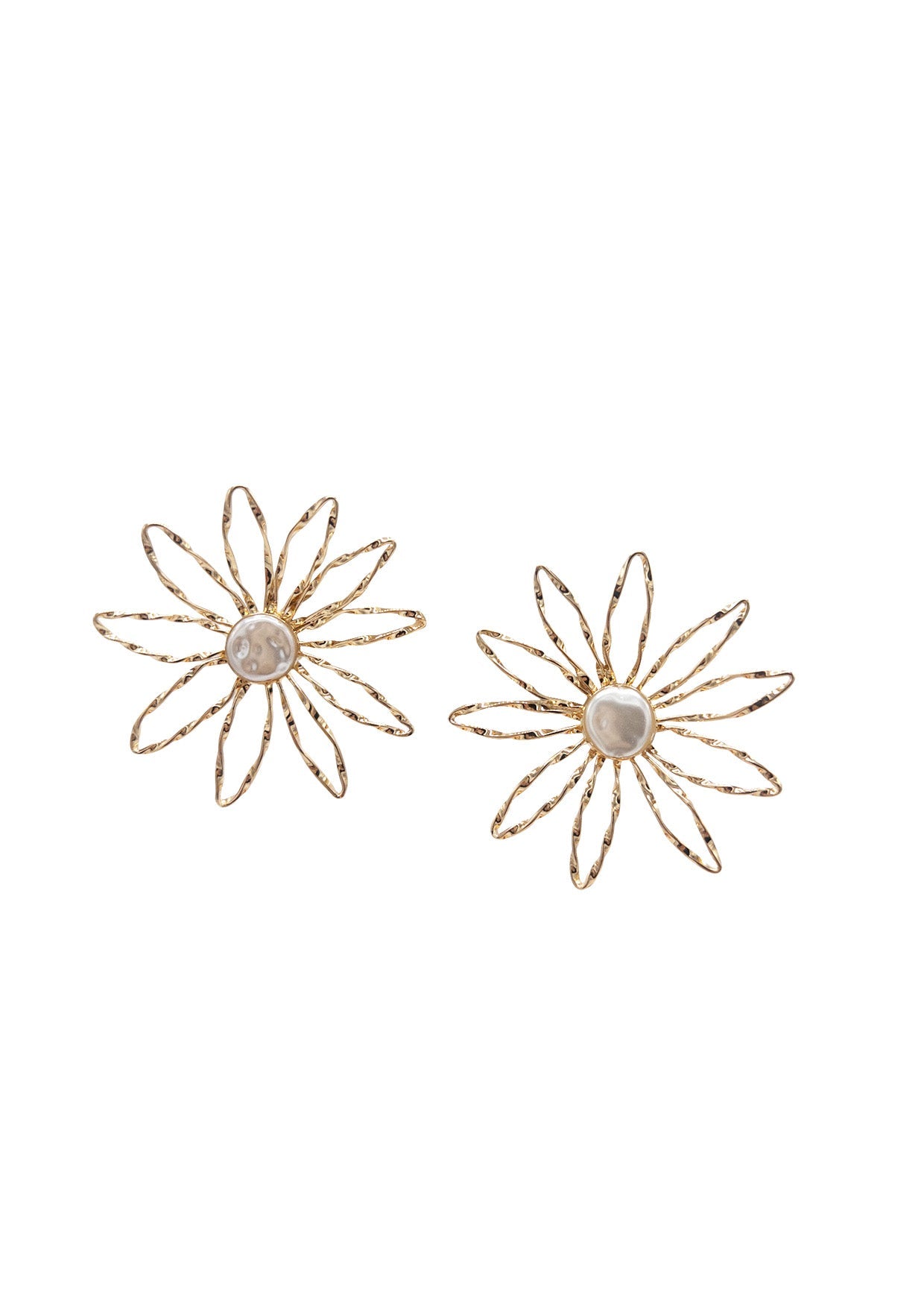 Gold Flower Pearl Earrings