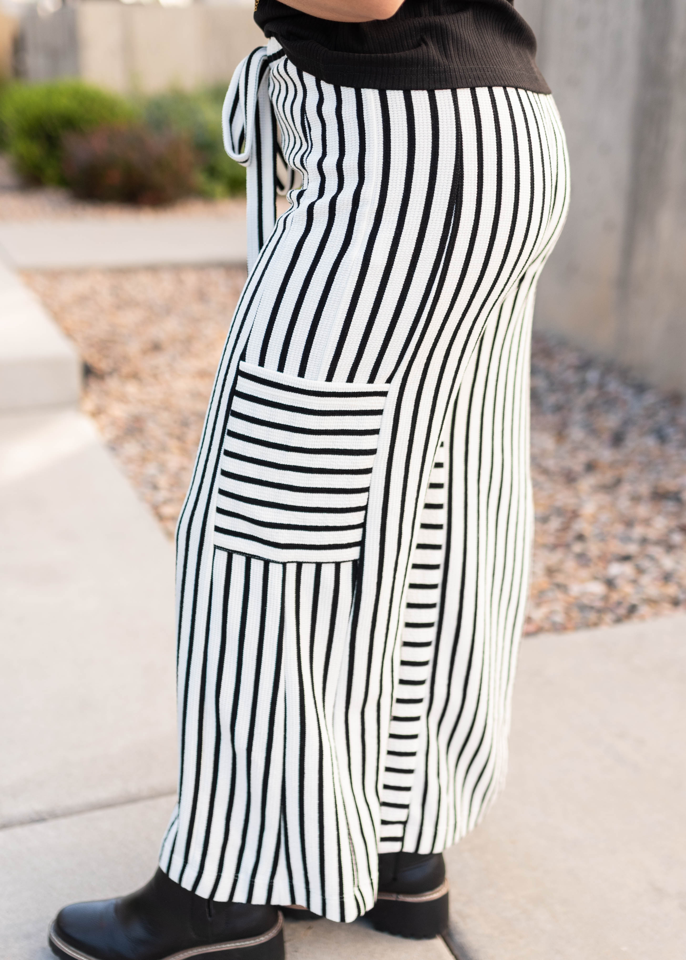 Kaylie Black Stripe Pants