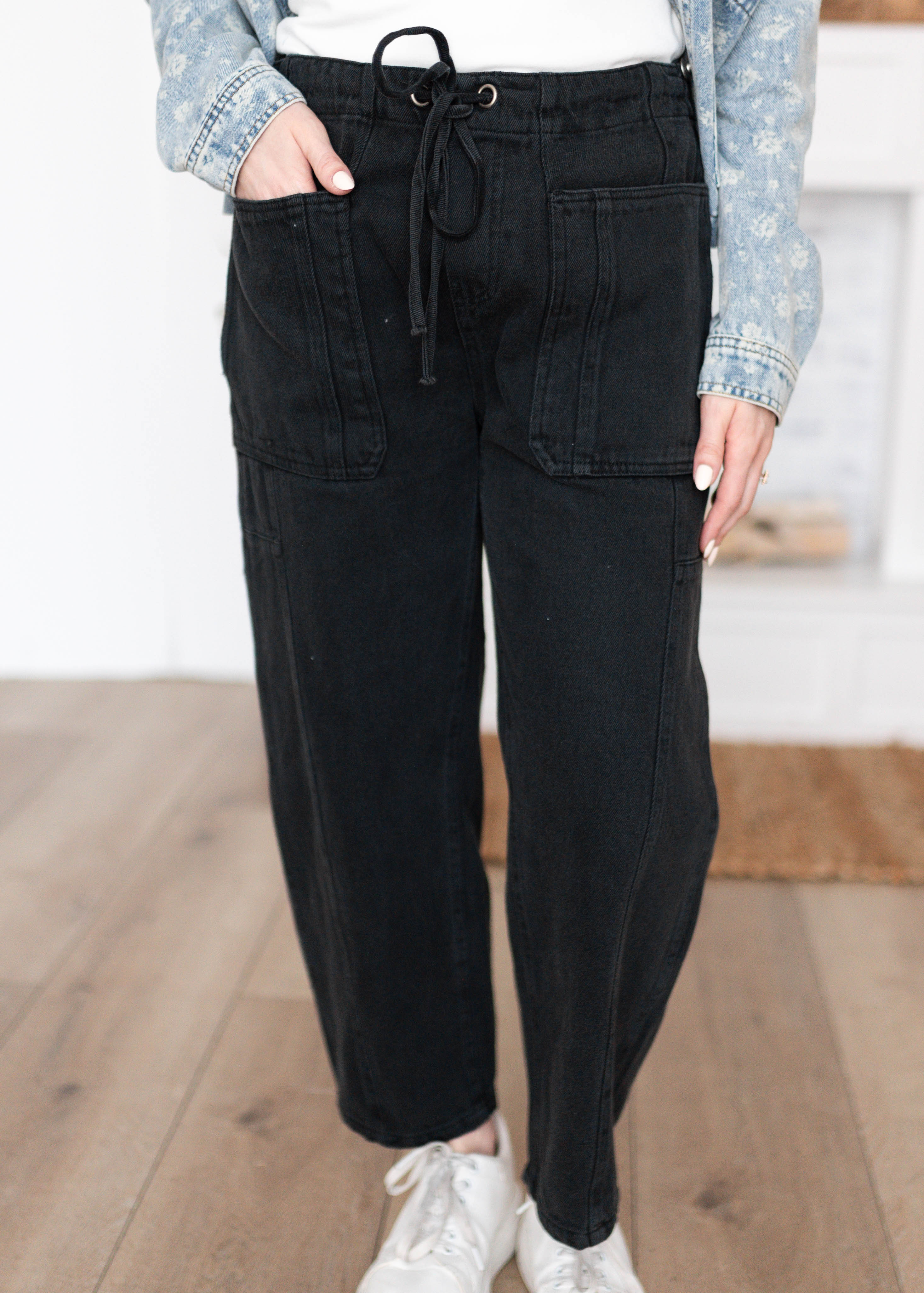 Londyn Black Drawstring Pants