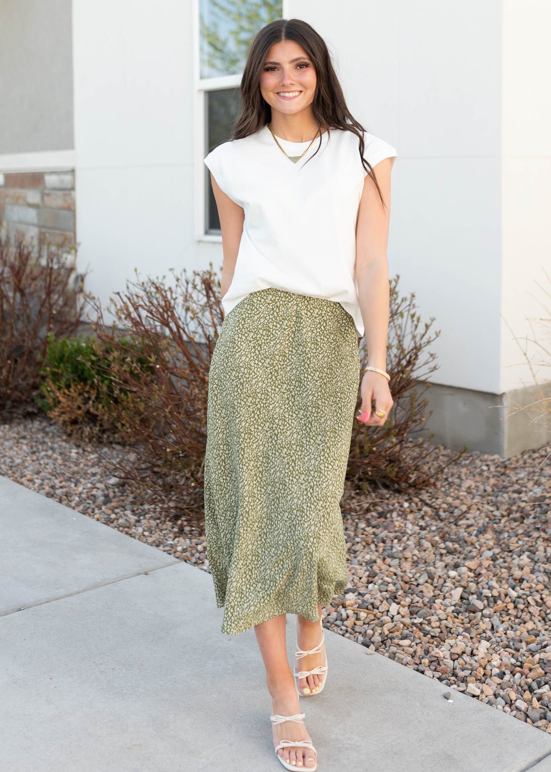 Tara White Short Sleeve Top