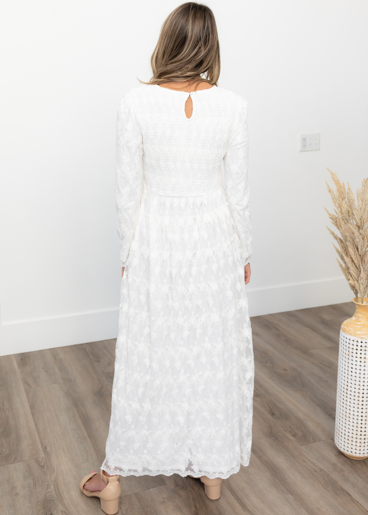 Vianne White Lace Dress