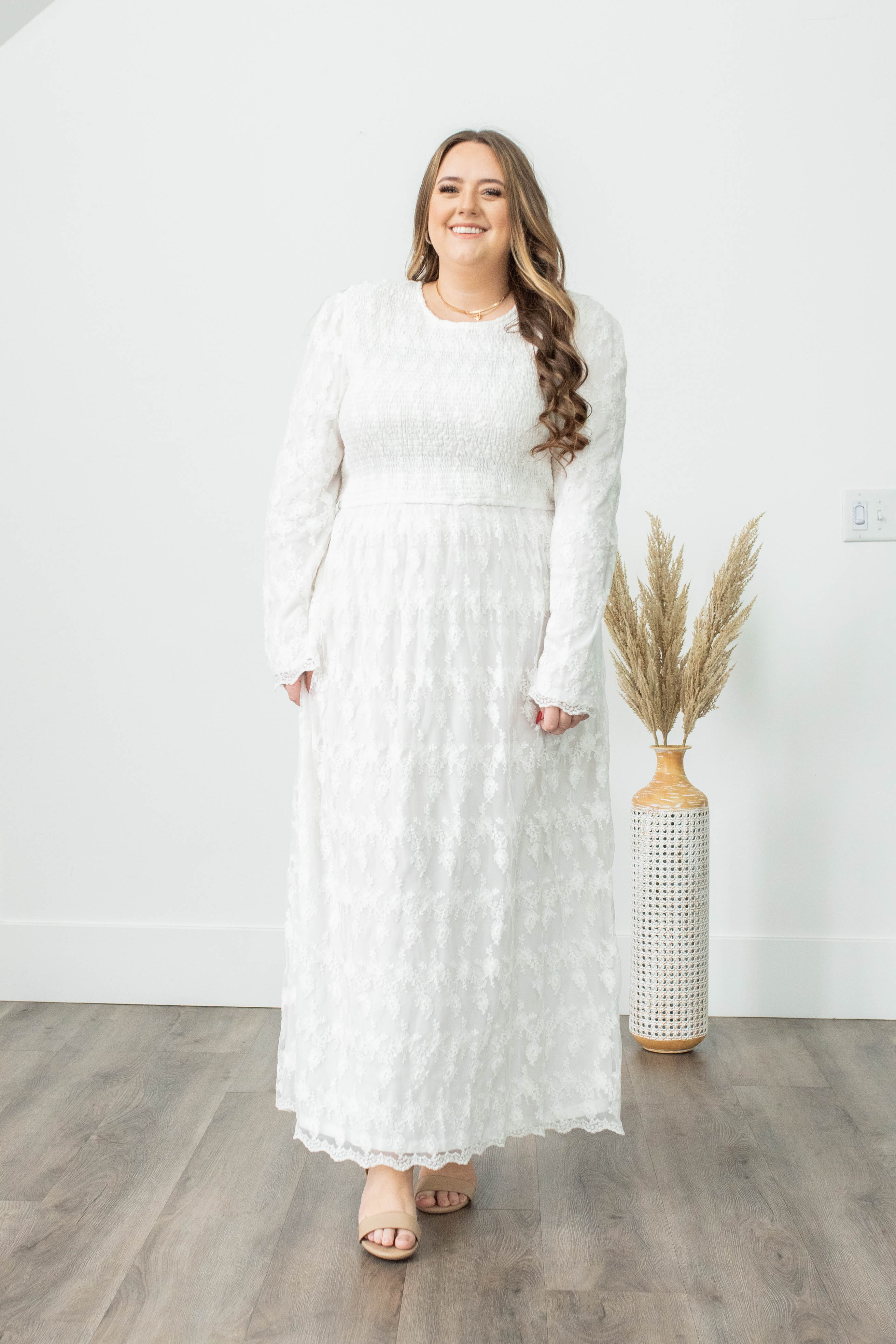 Vianne White Lace Dress