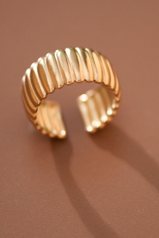 Golden Groove Ring