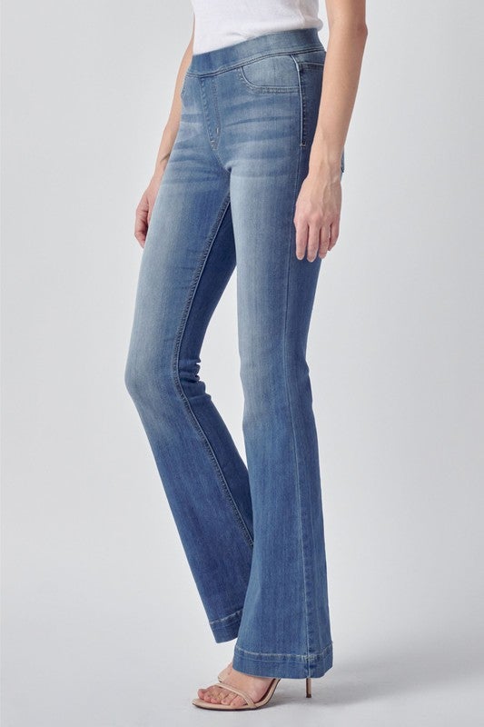 Cello Mid Rise Flare Jegging (33 Inseam)