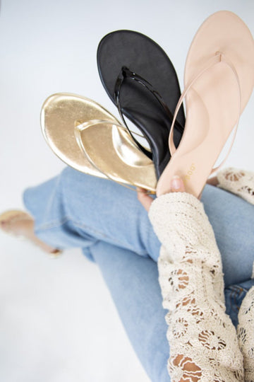 Coastal Calm Flip Flops *Final Sale*